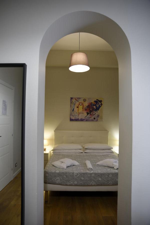 The Castle Inside Rome Hotel ภายนอก รูปภาพ
