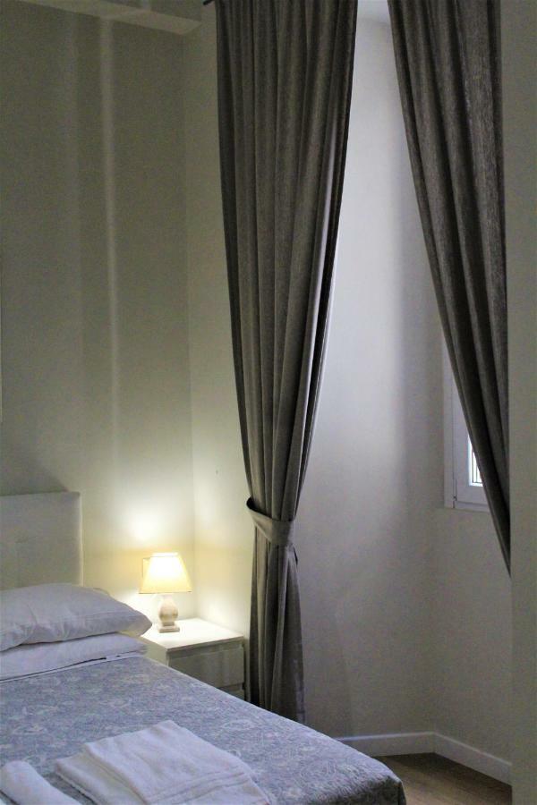 The Castle Inside Rome Hotel ภายนอก รูปภาพ