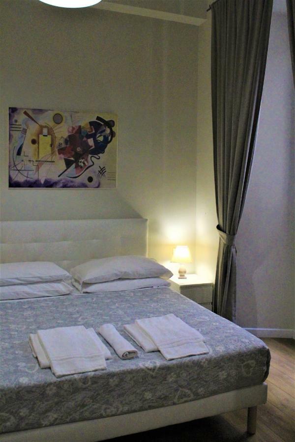 The Castle Inside Rome Hotel ภายนอก รูปภาพ